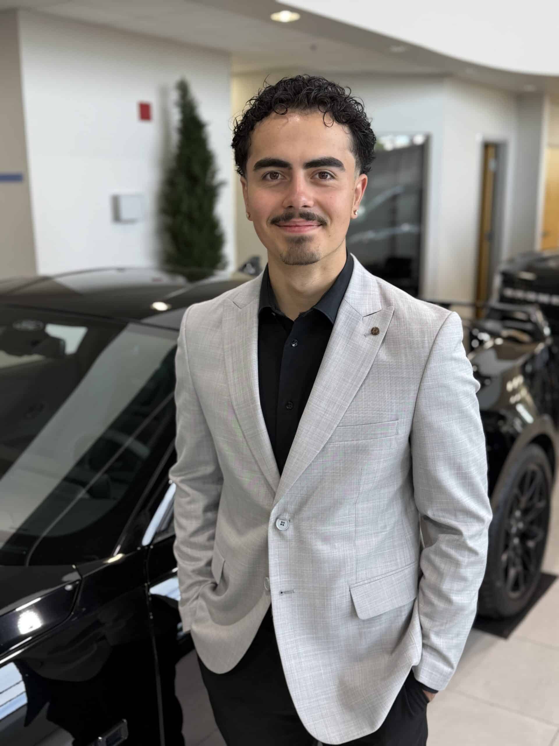 Samuel Boileau-Chaussé Sales Representative
